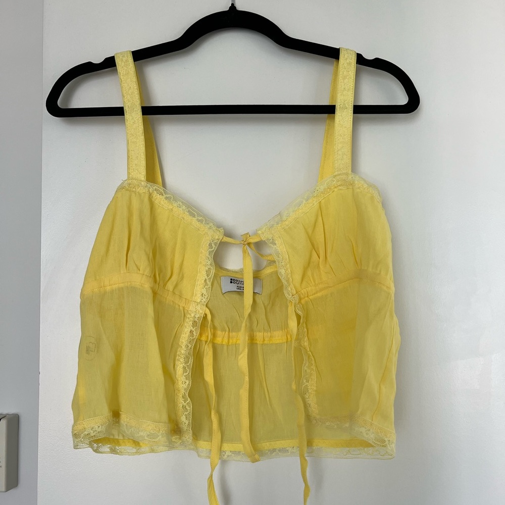 Yellow top